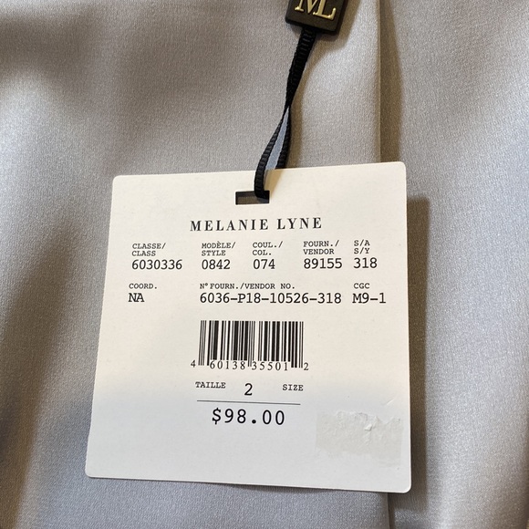 ELANIE LYNE
Essential Cap Sleeve Ribbed Knit Top - Picture 2 of 8